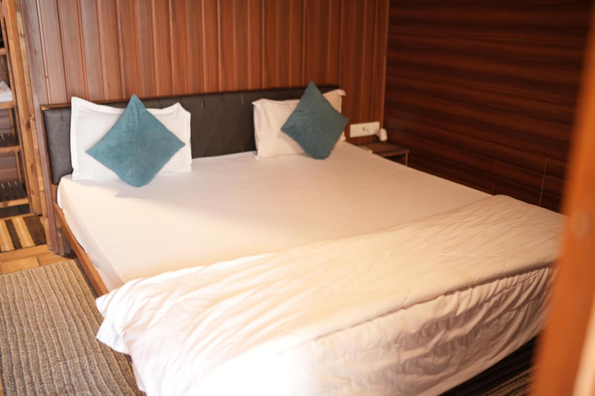 Samadhan Resort And Boating Pune Dış mekan fotoğraf